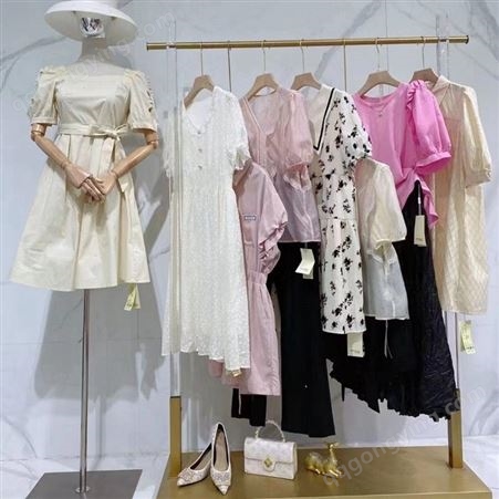 纪凡尼亚23年夏装 原创设计师品牌女装实体直播爆卖货品