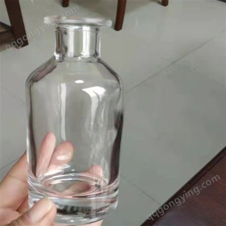 150ml透明玻璃瓶 精华液精油瓶化妆品滴管扁平肩套空瓶子