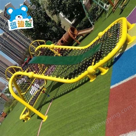 大型游乐园厂家定制景区拓展训练爬网 非标游乐设备户外儿童攀爬网